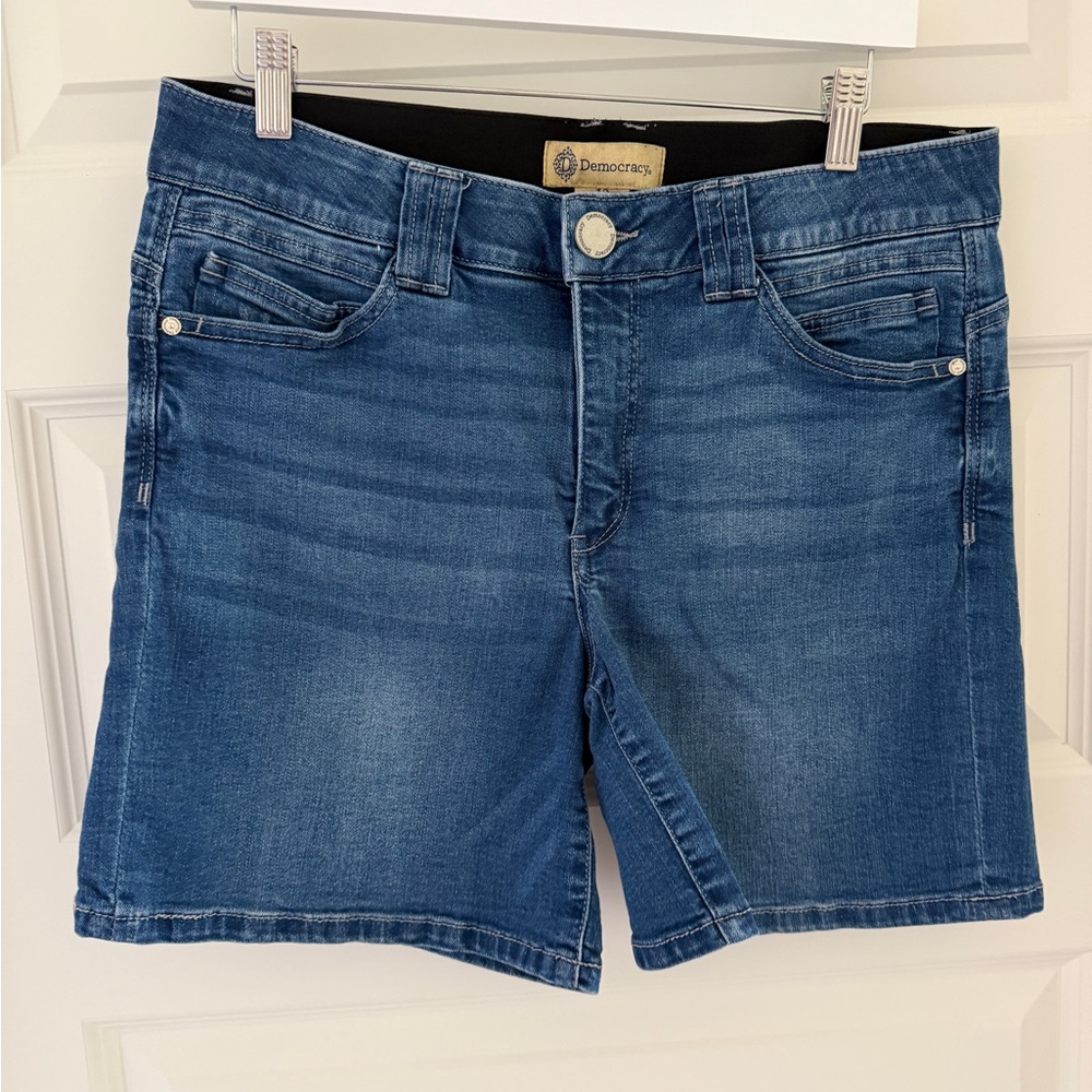 Democracy Women’s Blue Denim Jean Shirts – Size 12